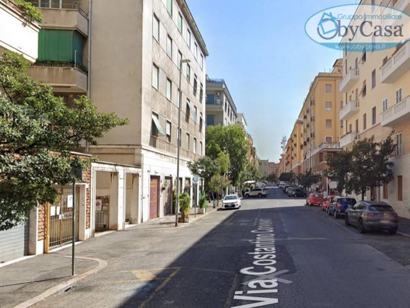 Bilocale in Vendita a Roma, 247'000&euro;, 60 m²