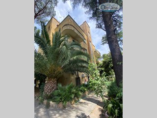 Quadrilocale in Vendita a Roma, 730'000&euro;, 200 m²