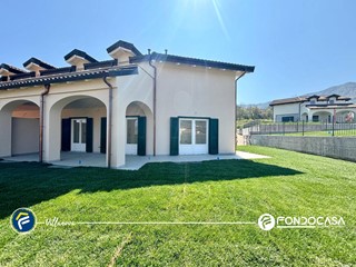 Villa in Vendita a Garlenda, 475'000€, 200 m²