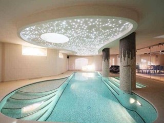 Villa in Vendita a Mezzago, 1'950'000€, 900 m²