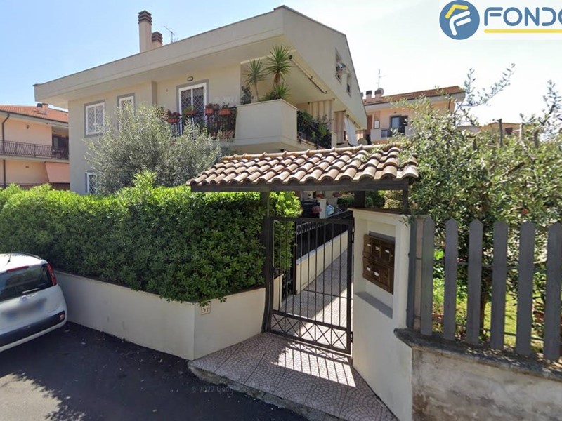 Bilocale in Vendita a Roma, 79'000&euro;, 40 m²