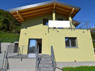 Trilocale in Vendita a Lecco, 370'000€, 88 m²