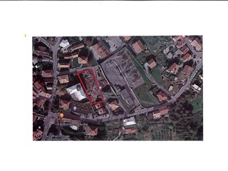 Terreno edificabile in Vendita a Mandello del Lario, 80'000€, 200 m²