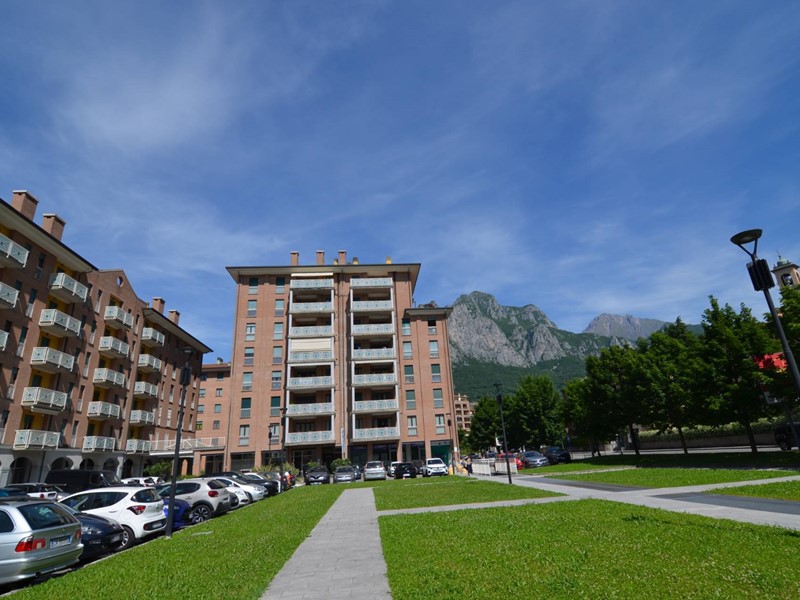 Trilocale in Vendita a Lecco, 280'000€, 107 m²