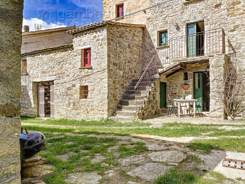 Quadrilocale in Vendita a Montecopiolo, 125'000&euro;, 75 m²