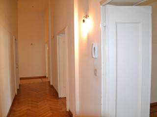 Appartamento in Vendita a Padova, 500'000€, 195 m²