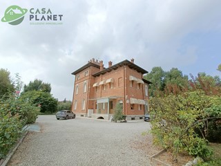Casa Indipendente in Vendita a Zoppola, 1'350'000€, 1500 m²