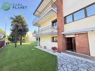 Casa Indipendente in Vendita a Treviso, 495'000€, 438 m²