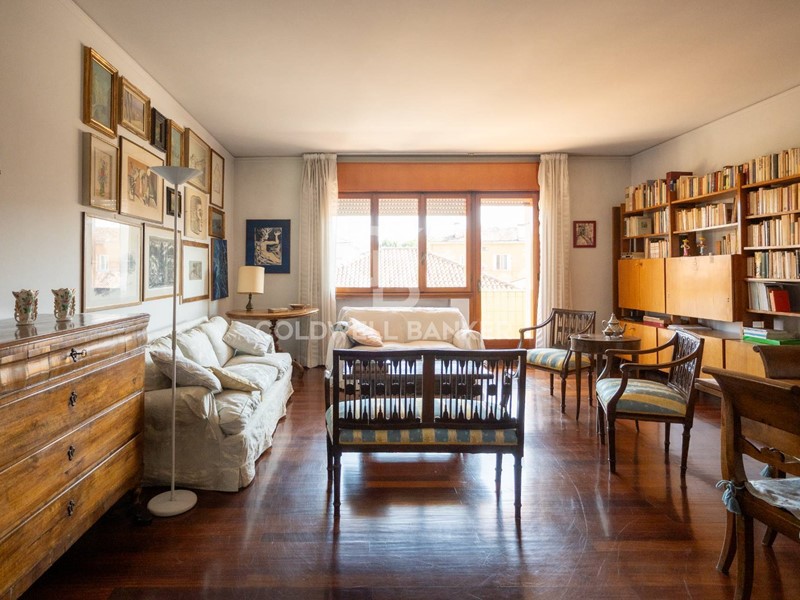 Appartamento in Vendita a Venezia, 285'000€, 145 m²