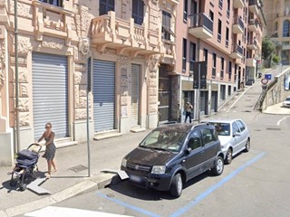 Immobile commerciale in Affitto a Genova, 1'300€, 60 m²
