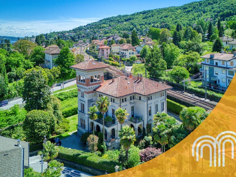 Villa in Vendita a Verbania, 1'950'000&euro;, 650 m²