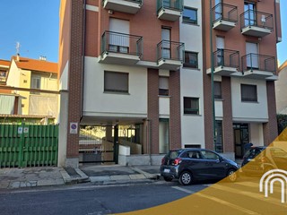 Box in Vendita a Torino, 16'500€, 12 m²