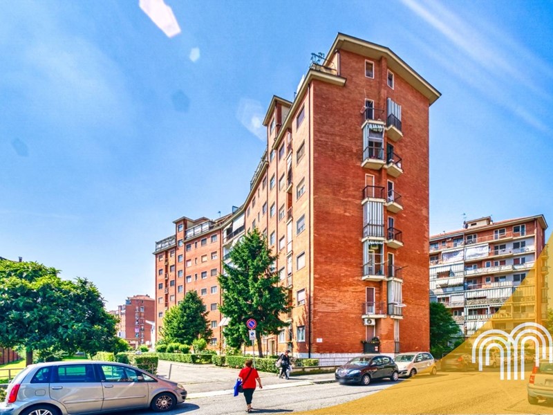 Bilocale in Vendita a Torino, 79'000€, 55 m²