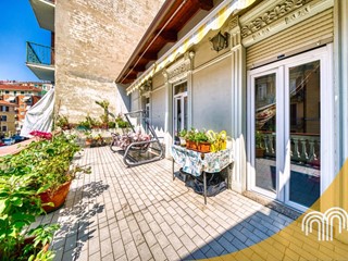 Appartamento in Vendita a Torino, 269'000€, 170 m²