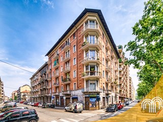 Quadrilocale in Vendita a Torino, 276'000€, 95 m²