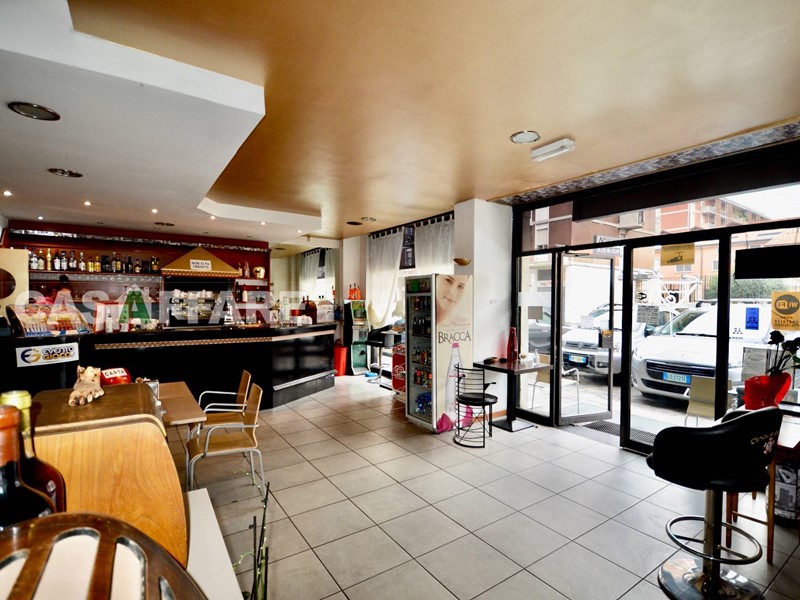 Immobile commerciale in Vendita a Bergamo, 159'000€, 145 m²