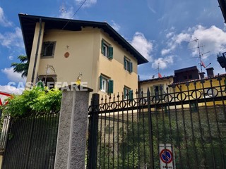 Villa in Vendita a Bergamo, 550'000€, 200 m²