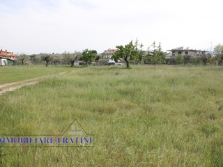 Terreno edificabile in Vendita a Sant'Egidio alla Vibrata, 70'000€, 1850 m²