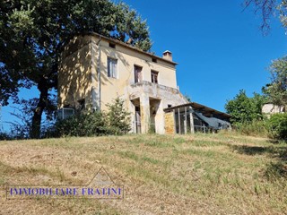 Rustico in Vendita a Campli, 38'000€, 120 m²