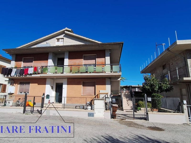 Casa Indipendente in Vendita a Sant'Egidio alla Vibrata, 235'000€, 300 m²