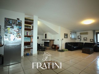 Attico in Vendita a Ancarano, 89'000€, 136 m²