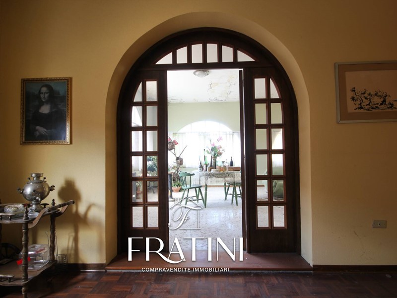 Appartamento in Vendita a Sant'Egidio alla Vibrata, 120'000€, 150 m²