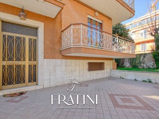 Appartamento in Vendita a Maltignano, 135'000€, 115 m²