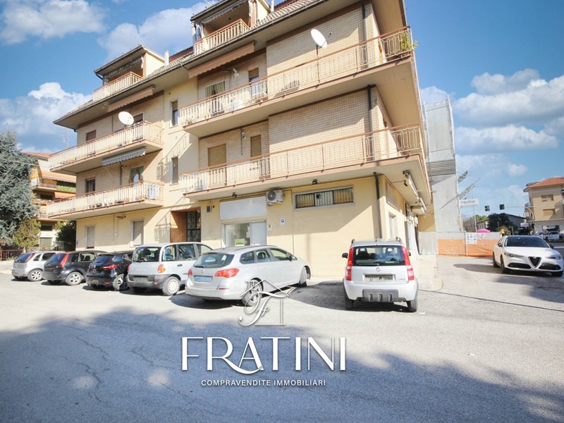 Appartamento in Vendita a Castel di Lama, 179'000€, 145 m²