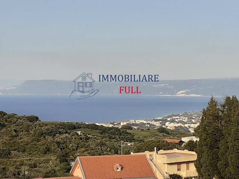 Casa Indipendente in Vendita a Messina, 158'000€, 165 m²