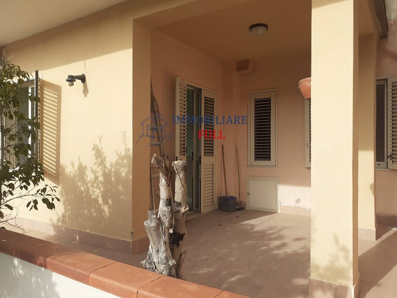 Casa Semi Indipendente in Vendita a Messina, 90'000€, 100 m²