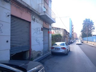Immobile commerciale in Vendita a Messina, 43'000€, 36 m²