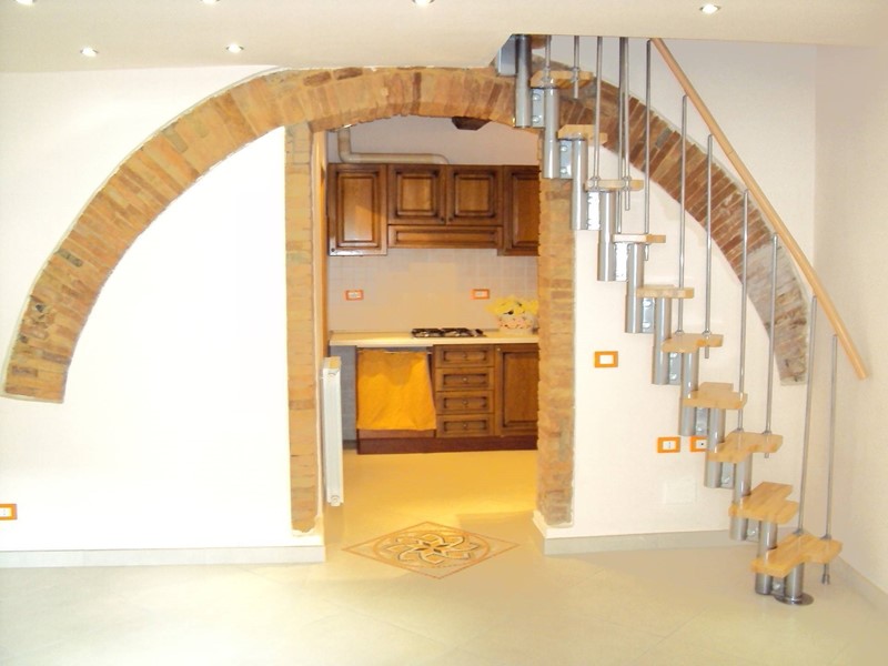 Casa Indipendente in Vendita a Casciana Terme Lari, 80'000€, 75 m²