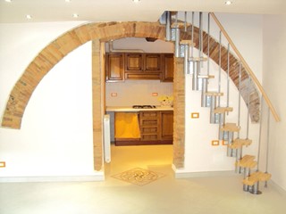 Casa Indipendente in Vendita a Casciana Terme Lari, 80'000€, 75 m²