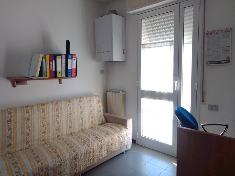 Ufficio in Vendita a Terricciola, 65'000€, 40 m²