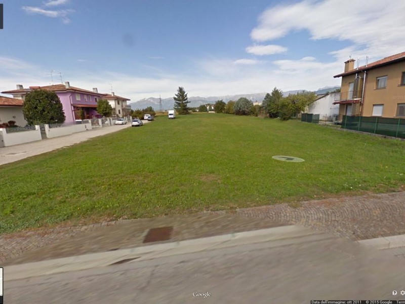 Terreno edificabile in Vendita a Povoletto, 1000 m²