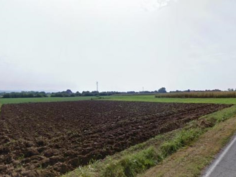 Terreno edificabile in Vendita a Povoletto, 1255 m²