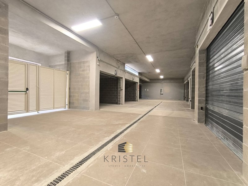 Box in Vendita a Pescara, 44'900&euro;, 22 m²