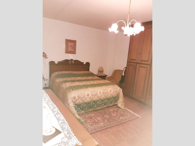 Appartamento in Vendita a Peccioli, 170'000€, 180 m²