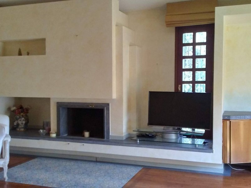 Villa in Vendita a Casciana Terme Lari, 530'000€, 380 m²