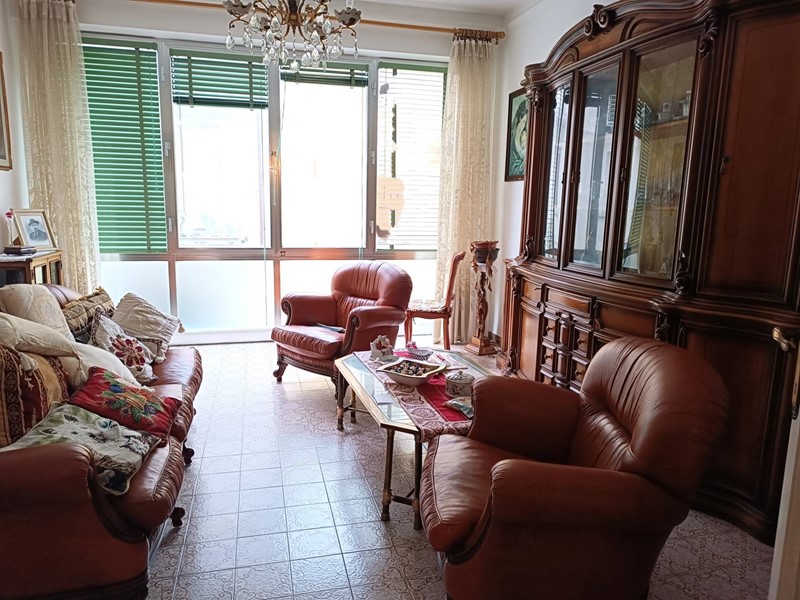 Appartamento in Vendita a Pontedera, 177'000€, 157 m²