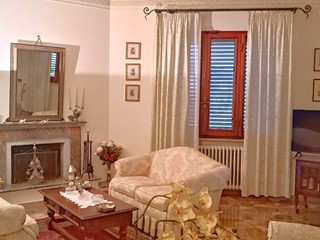 Casa Indipendente in Vendita a Capannoli, 600'000€, 270 m²