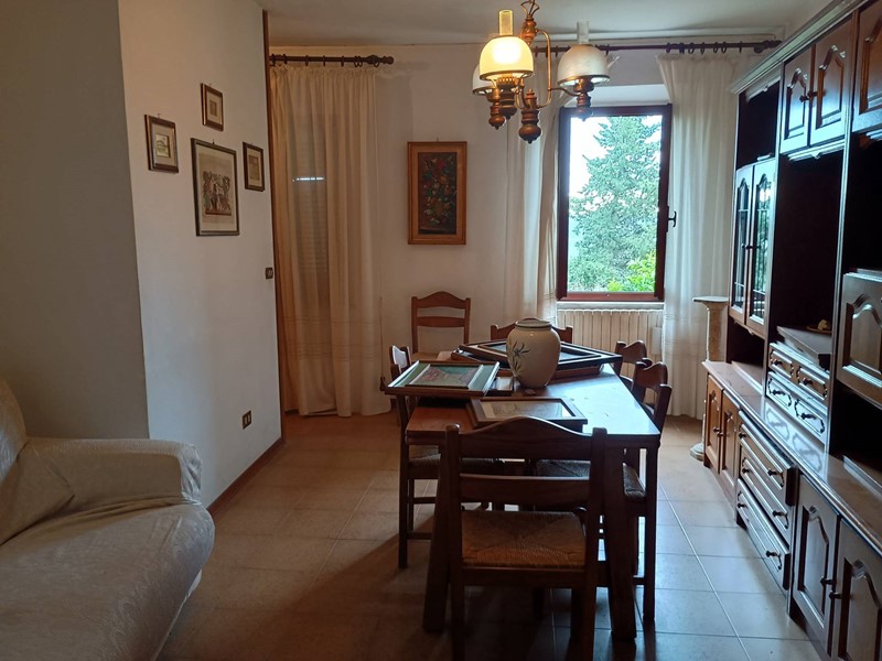 Quadrilocale in Vendita a Palaia, 98'000€, 120 m²