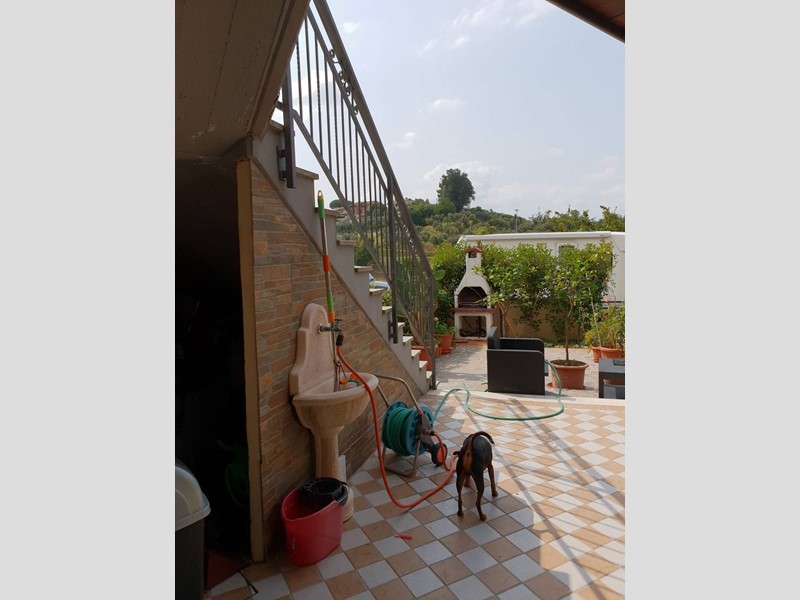 Villetta a schiera in Vendita a Crespina Lorenzana, 250'000€, 121 m²