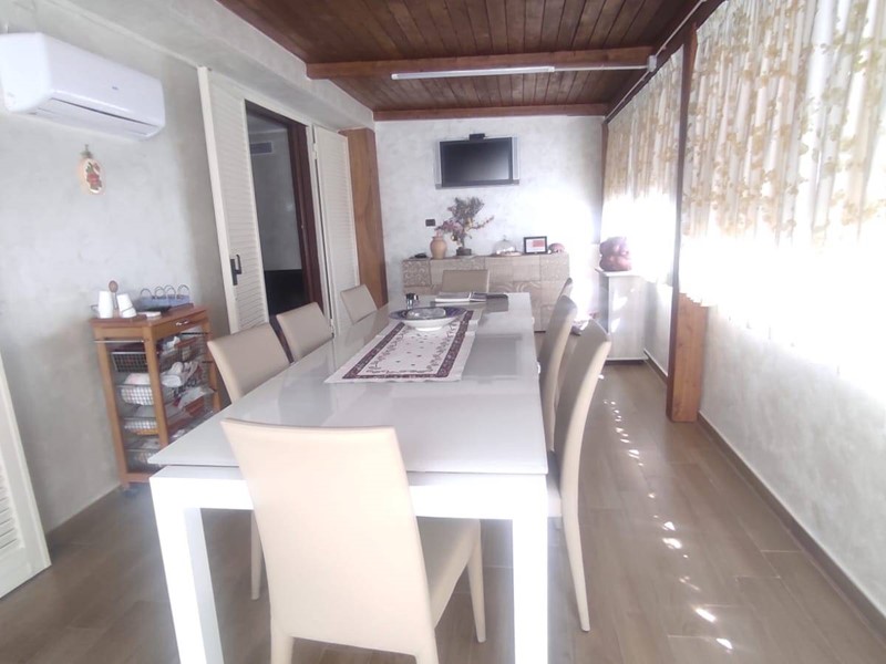 Appartamento in Vendita a Caserta, 395'000€, 265 m²