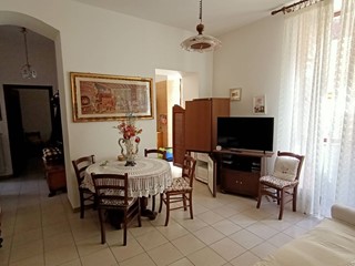 Quadrilocale in Vendita a Asti, 95'000€, 80 m²