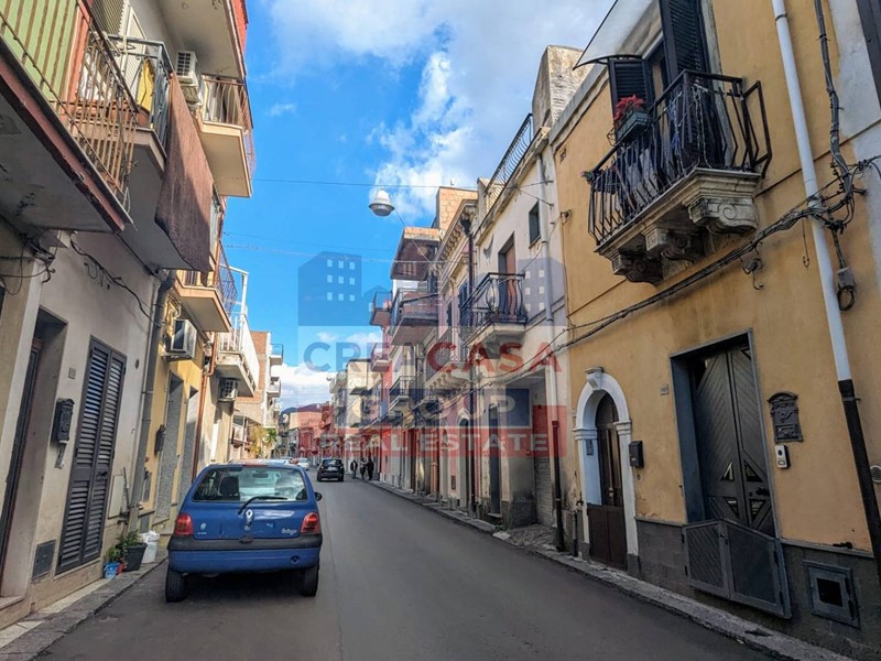 Casa Indipendente in Vendita a Calatabiano, 45'000€, 108 m²