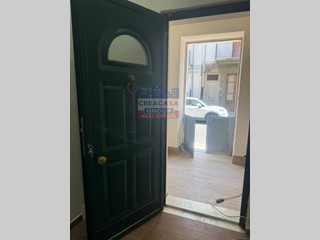 Casa Semi Indipendente in Vendita a Roccalumera, 70'000€, 83 m²