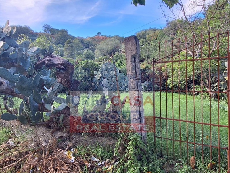 Terreno edificabile in Vendita a Graniti, 24'000€, 1550 m²