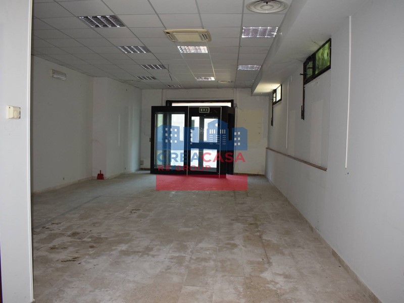 Immobile commerciale in Vendita a Calatabiano, 170'000€, 200 m²