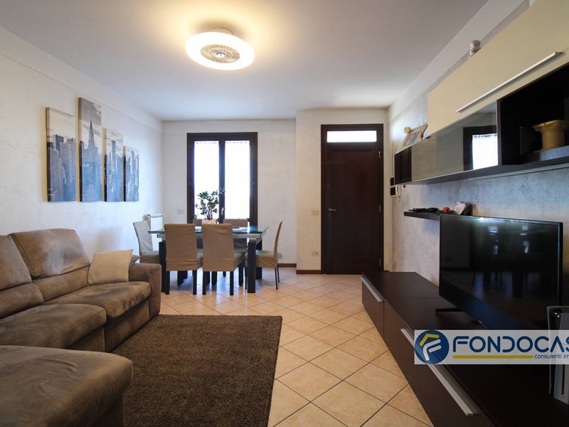 Trilocale in Vendita a Santa Maria a Monte, 135'000€, 70 m²